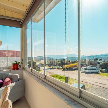 Apartment Spacious 2 Bedroom House With A View In Konacik *