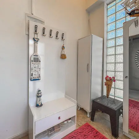 Spacious 2 Bedroom House With A View In Konacik * بودروم